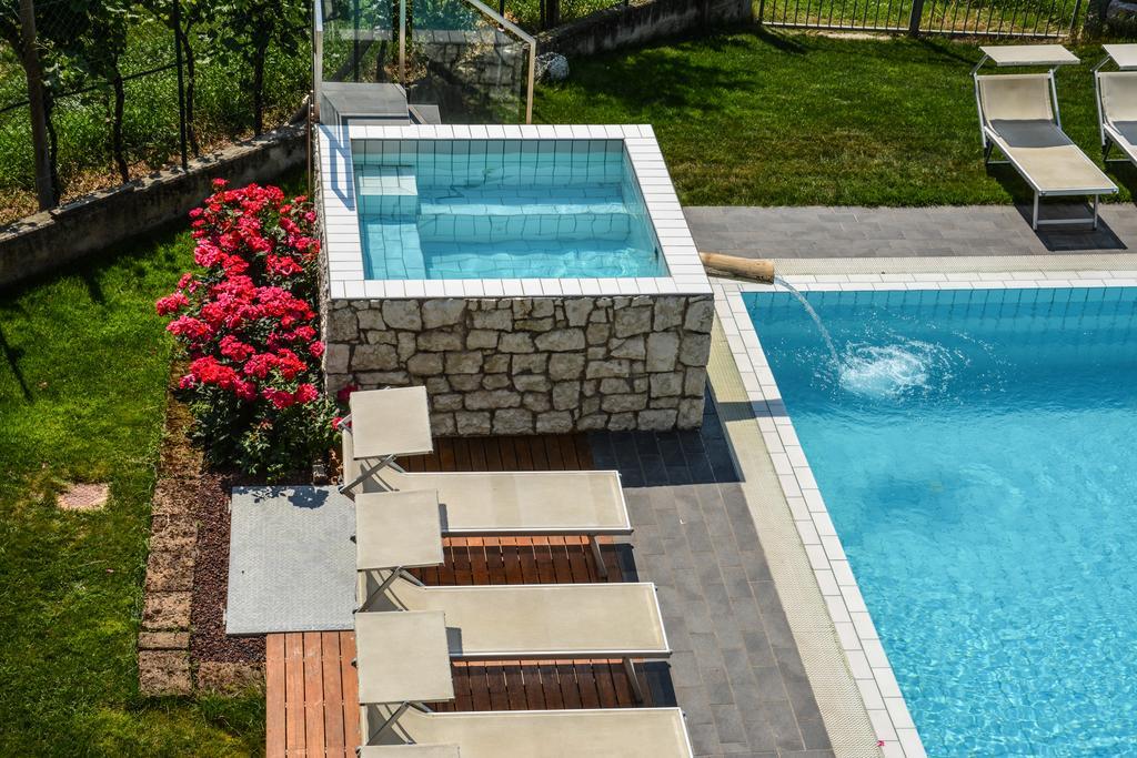 Maso Agritur Santa Lucia Bed & Breakfast Dro Dış mekan fotoğraf